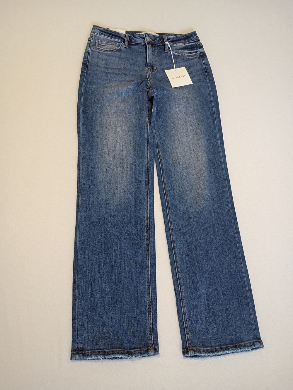 Lovervet by Vervet NWT Mid Rise Straight Jeans Medium Wash Size 29 / 9 Casual